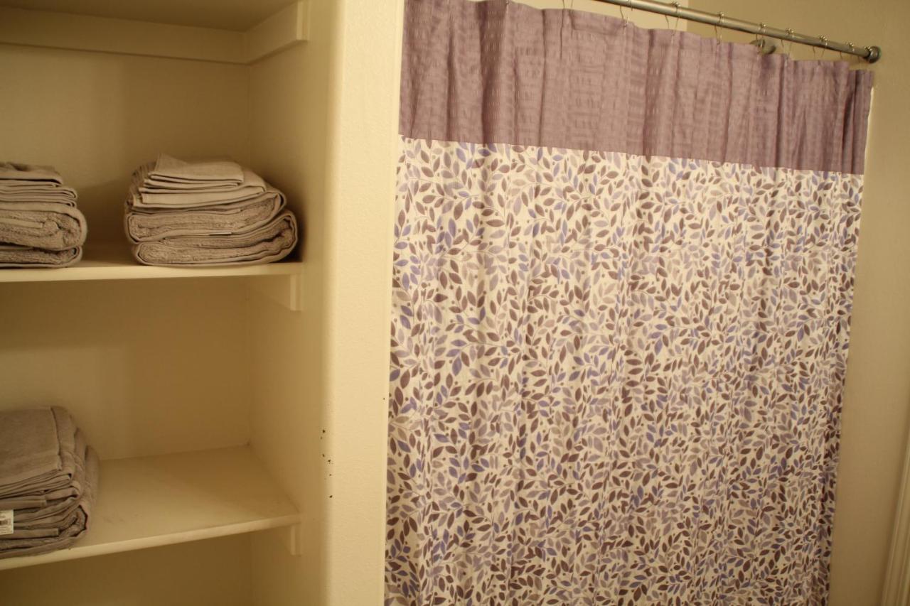 3 Queen Beds, 1 Twin Bed, 2 Rooms, 1 And A Half Bath, Self Check-In, Flexcation Equipped Idaho Falls Luaran gambar