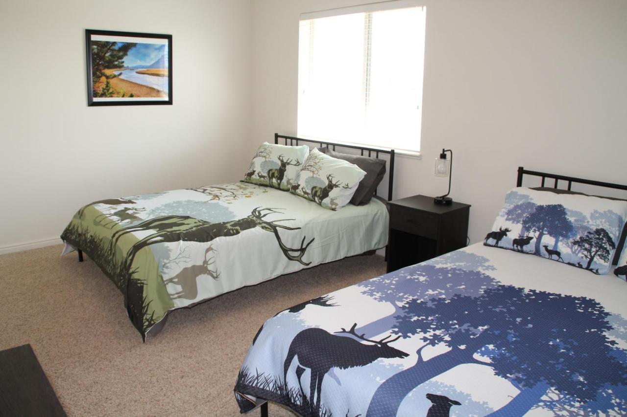 3 Queen Beds, 1 Twin Bed, 2 Rooms, 1 And A Half Bath, Self Check-In, Flexcation Equipped Idaho Falls Luaran gambar