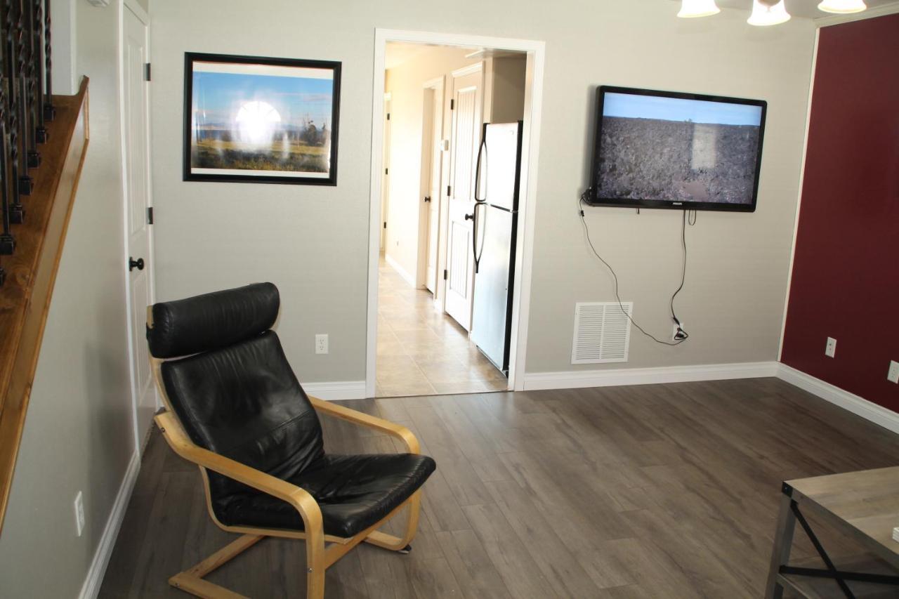 3 Queen Beds, 1 Twin Bed, 2 Rooms, 1 And A Half Bath, Self Check-In, Flexcation Equipped Idaho Falls Luaran gambar