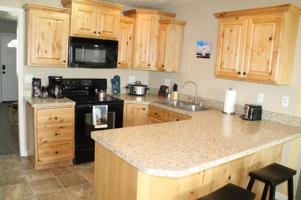 3 Queen Beds, 1 Twin Bed, 2 Rooms, 1 And A Half Bath, Self Check-In, Flexcation Equipped Idaho Falls Luaran gambar