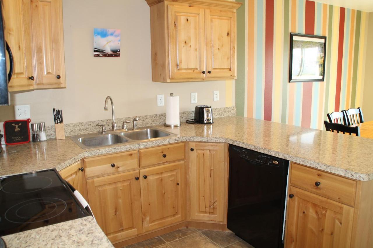 3 Queen Beds, 1 Twin Bed, 2 Rooms, 1 And A Half Bath, Self Check-In, Flexcation Equipped Idaho Falls Luaran gambar